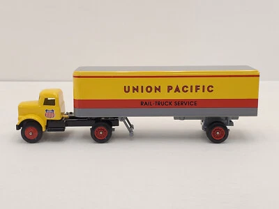 Железнодорожный грузовик Winross Union Pacific серия 4 - Изображение 1 из 4