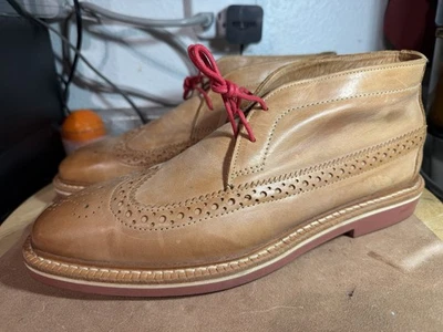 Botas Chukka Allen Edmonds Punta de Ala Cuero Nogal Chukkamok 10 D USA Usadas 2x Foto 1 de 4