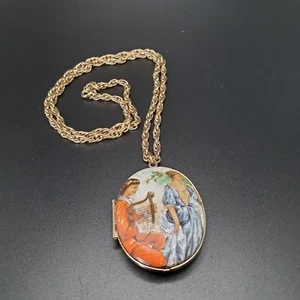 Victorian Style Enamel And Goldtoned Vintage Locket/Pendant Necklace. 24" Chain - Picture 1 of 8