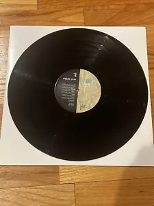 Pearl Jam VS. Vinyl 1993 LP 53136 US VG+ Original - NO COVER - ONLY LP & INNER - Picture 1 of 4