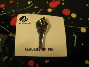 Girl Scouts GSA Leadership Torch Pin - Picture 1 of 3