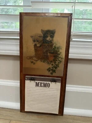 Vintage Lacquered Wood Wall Hanging Memo Board Cats Kitty Ivy Plant - Image 1 of 4