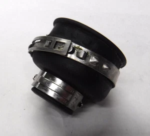 OEM 2000 00 SEADOO GTI 717 720 EJE DE TRANSMISIÓN BOTA DE GOMA 272000001 I31-17 - Imagen 1 de 2