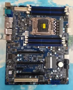 Gigabyte GA-6PXSV4 2011-PIN Server motherboard - Picture 1 of 6