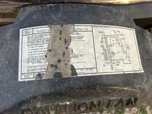 Fan Shroud 1985-1991 Grand Marquis Crown Victoria & 85-89 Lincoln Town Car V-8 - Picture 1 of 2