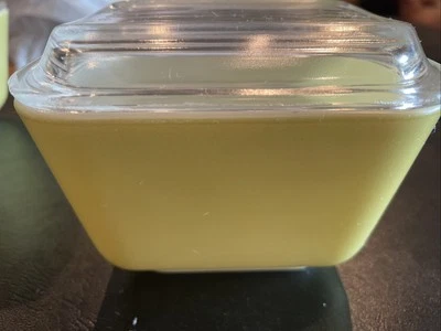 Vintage Yellow Pyrex 501 B 1 1/2 Cup Refrigerator Dish w/ Glass Lid #4 - Image 1 of 4