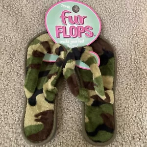 NEW - "Fur Flops" House Slippers Flip Flops - Camo Size 5/6 - Picture 1 of 3