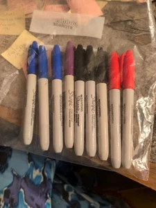Sanford Sharpie Fine Point Lot Of 9 Red Black Purple Blue - Picture 1 of 1