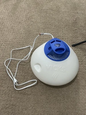 Vicks Warm Steam Vaporizer, Small to Medium Rooms, 1.5 Gallon Tank - Image 1 of 4