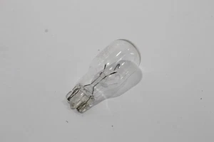 Audi RS5 8T B8 Reverse Light Bulb New Genuine N10591501 - Picture 1 of 6