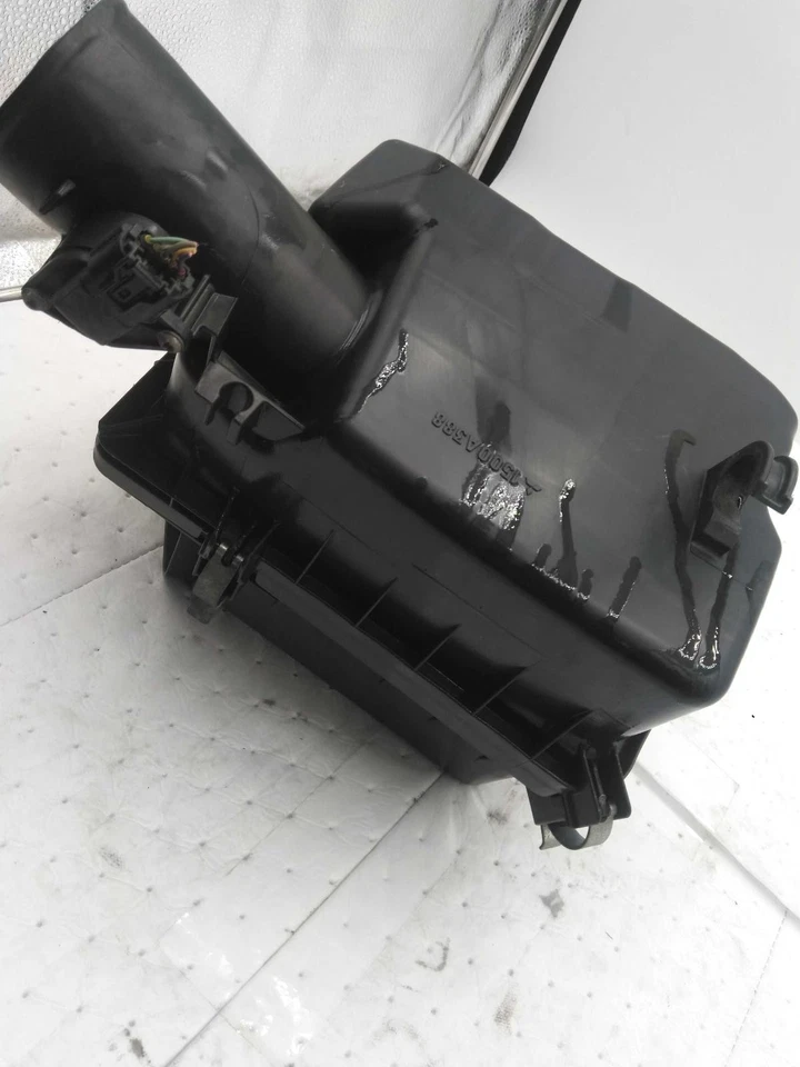 Conjunto de filtro de aire usado se adapta a: Mitsubishi Outlander Sport 2021 grado A Foto 1 de 4