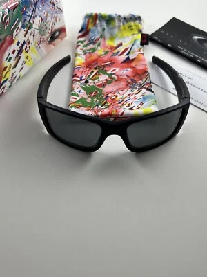 Oakley Fuel Cell Global Matte Black Flag Print Black Iridium Polarized OO9096-08 - Image 1 of 4