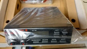 Vintage Uniden Bear Tracker Model BCT-2 Mobile Scanner Scanning Radio NEW - Zdjęcie 1 z 9