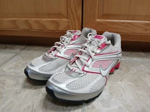 Nike Womens Shox Reveal 3 Running Shoes White Pink 365940-111 Size 9 - Picture 1 of 11