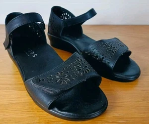 Klouds Tanya Size 36-5.5 Orthotic Friendly Leather Sandals Adjustable Closures - Picture 1 of 23