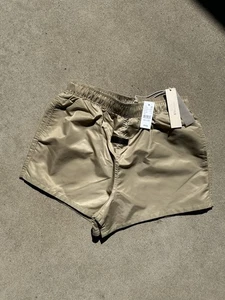 Pantalones Cortos ESSENTIALS Fear Of God Para Hombre Talla Mediana Color Roble Nuevos con Etiquetas Auténticos - Imagen 1 de 3