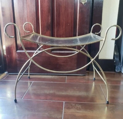 Taburete de tocador vintage Art Deco Hollywood Regency MCM dorado Foto 1 de 4