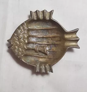 Aschenbecher Messing Fisch MCM 4,75X4X1" 13 oz Desktop Curiosity 1964 auf Unterseite Vintage - Bild 1 von 4