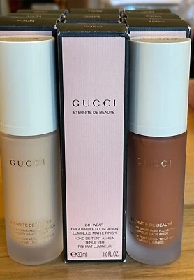 BASE DE USO GUCCI ETERNITE DE BEAUTE 24 HORAS 1 FL. OZ. ELIGE TU TONO NUEVO EN CAJA Foto 1 de 4