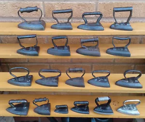 MINIATURE METAL FLAT IRONS SELECTION. - Foto 1 di 139