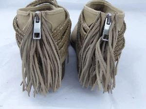 BCBGeneration shoe boots, Tan/Brown Size 9 with burnished toes - Picture 1 of 4