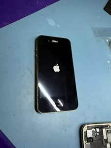 Apple iPhone 4 - 8gb- Black Sprint Collectors Item - Picture 1 of 12