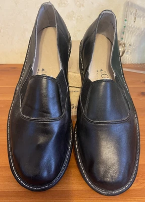 ZAPATOS SIN CORDONES DE CUERO NEGRO PARA HOMBRE NUEVOS DE LENINGRADO, RUSIA-TALLA EE. UU. 11,5 Foto 1 de 4