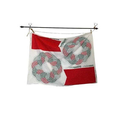 Panel de tela de corona de Navidad para cortar y coser artesanía navideña de 20" de diámetro Rojo Verde Floral Foto 1 de 4