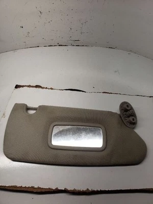 Parasol derecho pasajero doble cabina 4 puertas se adapta 05-11 DAKOTA 1211625 Foto 1 de 4