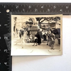 Antique Photo Kobe Japan Minatogawa Park 1931 - Picture 1 of 4