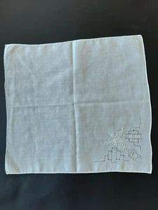 Ladies fine cotton handkerchief/hankie with white embroidered corner. - Picture 1 of 3