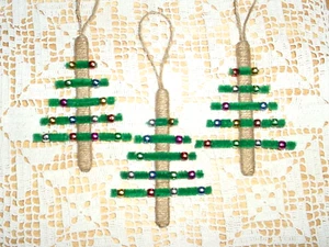 3 SPARKLY CHRISTMAS TREE ORNAMENTS HANDMADE RUSTIC MULTICOLOR BEAD TRIM 4-1/2" H - Picture 1 of 3