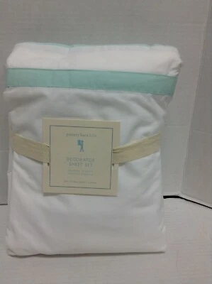 Pottery Barn儿童棉装饰床单套装全白色浅绿色卧室床上用品 — 第 1/4 张图片