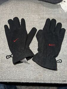 Nike Youth Black Fleece Red Swoosh Gloves Kids one size fits all.