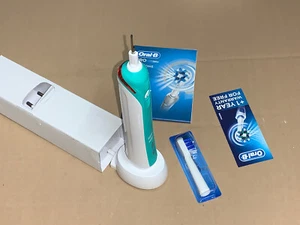 ORAL B TriZone 2000 Zahnbürste NEU - Bild 1 von 12