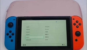 Nintendo Switch V1 Console 32GB con caricatore - Foto 1 di 6