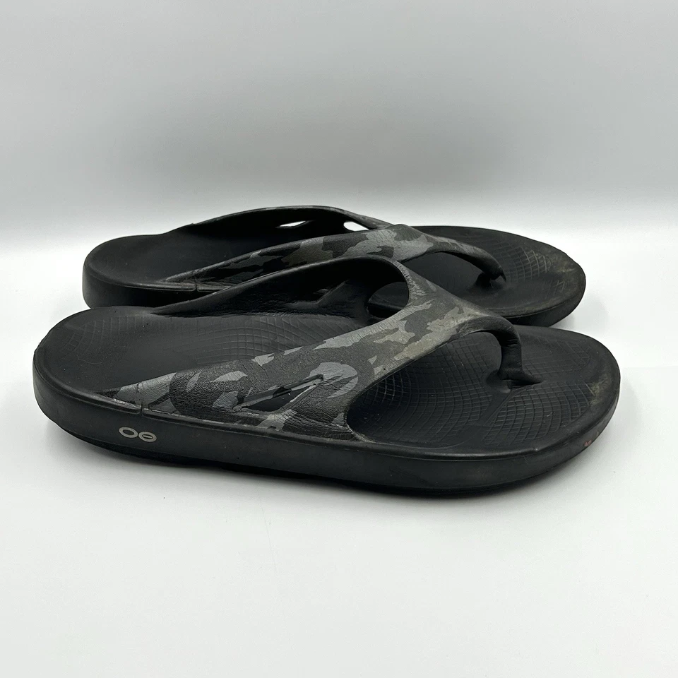 Sandalias Oofos Chanclas Negras Grises Camufladas Recuperación Hombres 10 Mujeres 12 EU 43 Foto 1 de 4