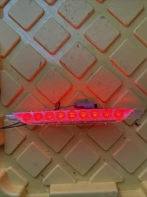 08 09 10 11 12 13 14 SCION XB TAPA MALETERO PUERTA ESCOTILLA TERCERA LUZ LÁMPARA OEM Foto 1 de 4