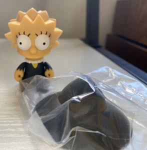 Kidrobot Simpsons Lisa Witch Treehouse Of Horror - Picture 1 of 3