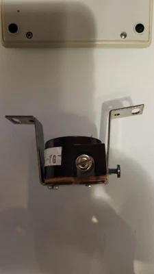 PASS AND SEYMOUR 1542 REPLACEMENT BROWN SINGLE RECEPTICAL ONLY NEMA 5-15R BROWN - Image 1 of 3