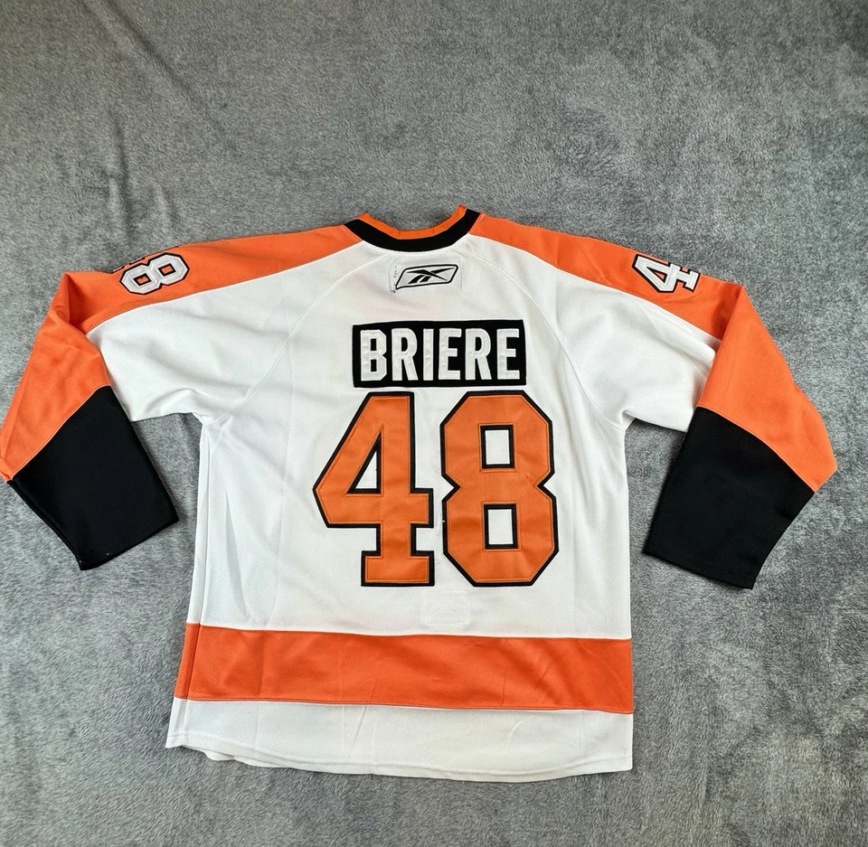 Philadelphia Flyers Daniel Briere Jersey Mens Size 50 2010 Winter Classic Reebok - Image 1 of 4