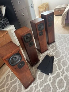 Castle Severn Mk2 Retro Floor Standing Speakers, British Made, Bi-Wire. Set Of 4 - Picture 1 of 7