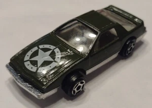 9817 1:64 Scale Diecast 1988 ? Pontiac Firebird Green White Graphic F Body Rare - Picture 1 of 7