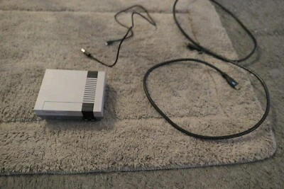 SOLO CONSOLA Nintendo NES Classic Edition Auténtico Número de Modelo CLV-001 Foto 1 de 4