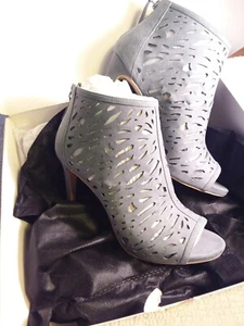 White House Black Market Stacey wintergrün grau Wildleder Peeptoe Heels Größe 8 NEU - Bild 1 von 12
