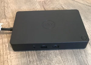 Genuine Dell WD15 4K USB-C Docking Station K17A K17A001 5FDDV w/ 130W AC Adapter - Picture 1 of 3