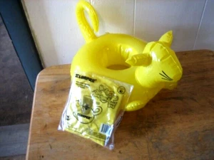 7- Eleven SLURPEE Balloon animal inflatable cat koozie (display not for sale) - Picture 1 of 3