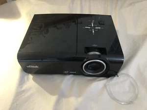 Vivitek D940vx Projector 4300 lumens (check Description) - Picture 1 of 8