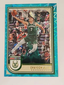 Grayson Allen - 2022-23 NBA Hoops Teal Explosion Insert Card - Foto 1 di 2