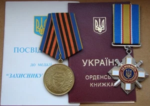 Medaille Ukraine Für Mut 3 Grad + Medaille Verteidiger der Ukraine 1. Hand - Bild 1 von 17